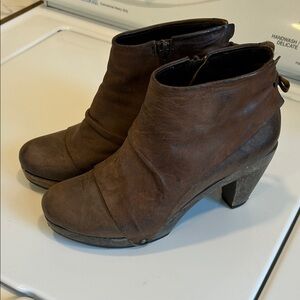 COCLICO Dark Brown Ankle Booties